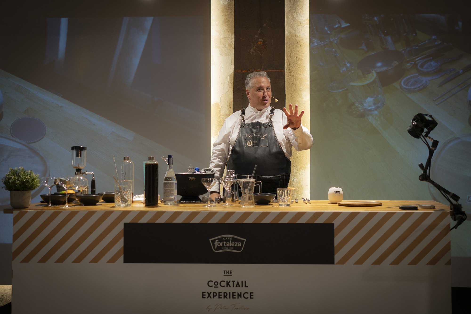 The Cocktail Experience 37